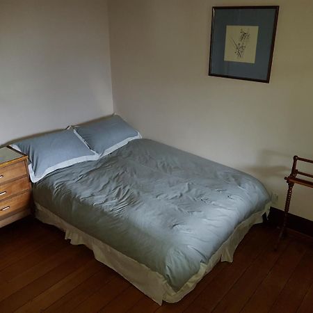 Holmhurst Guest House Батърст Екстериор снимка