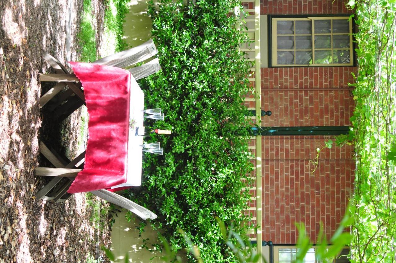 Holmhurst Guest House Батърст Екстериор снимка
