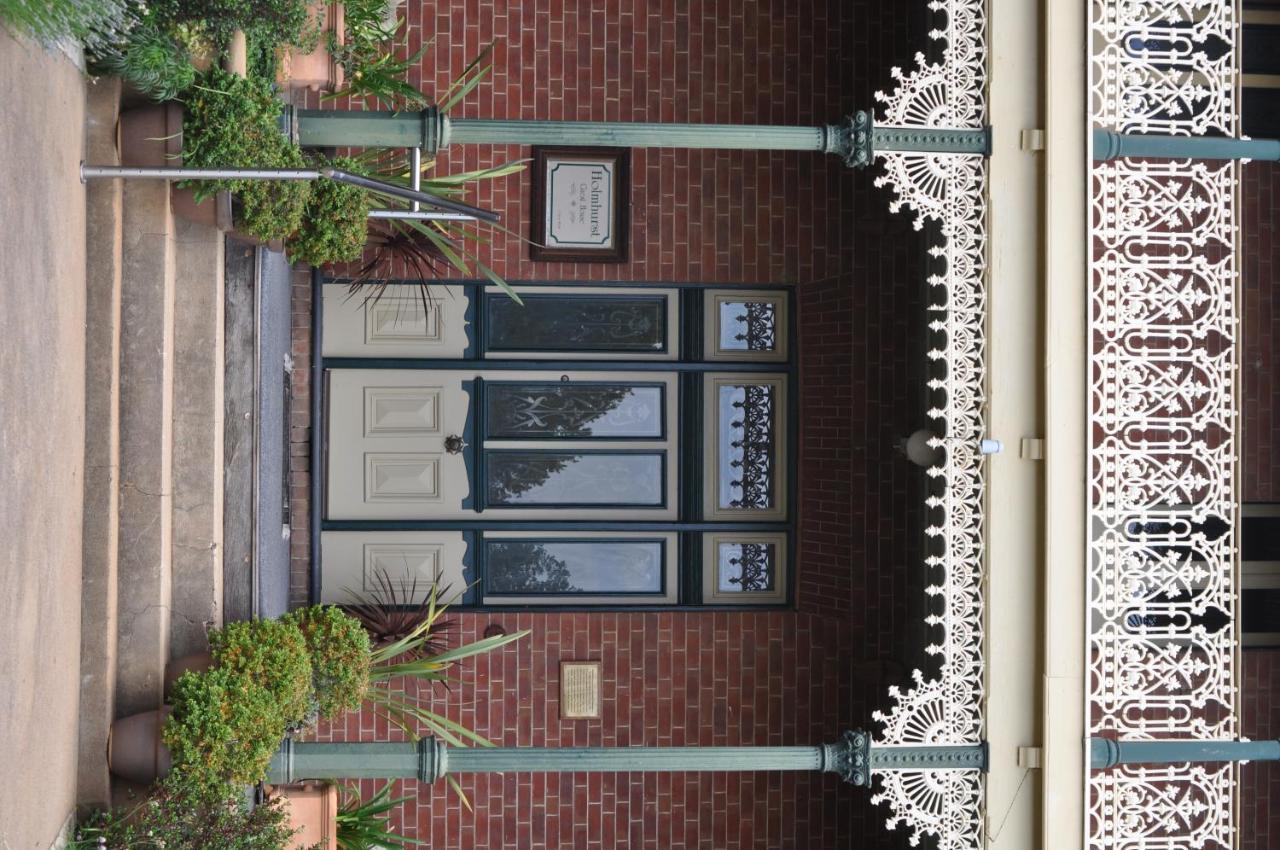 Holmhurst Guest House Батърст Екстериор снимка